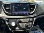 2025 Pacifica Plug-In Hybrid Thumbnail 5