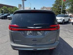 2025 Pacifica Plug-In Hybrid Thumbnail 10