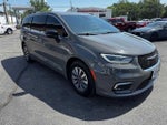 2025 Pacifica Plug-In Hybrid Thumbnail 13