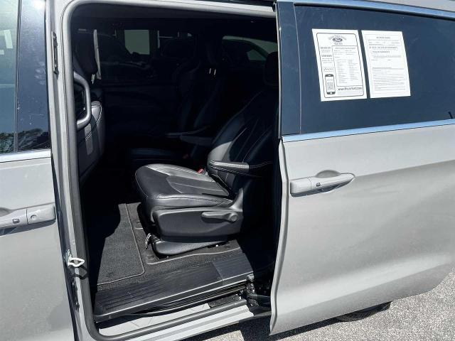 2025 Chrysler Pacifica - $33,982