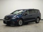 2025 Pacifica Plug-In Hybrid Thumbnail 3