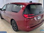 2023 Pacifica Plug-In Hybrid Thumbnail 3
