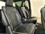 2023 Pacifica Plug-In Hybrid Thumbnail 24