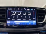 2023 Pacifica Plug-In Hybrid Thumbnail 45