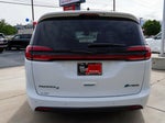 2023 Pacifica Plug-In Hybrid Thumbnail 6