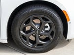 2023 Pacifica Plug-In Hybrid Thumbnail 9