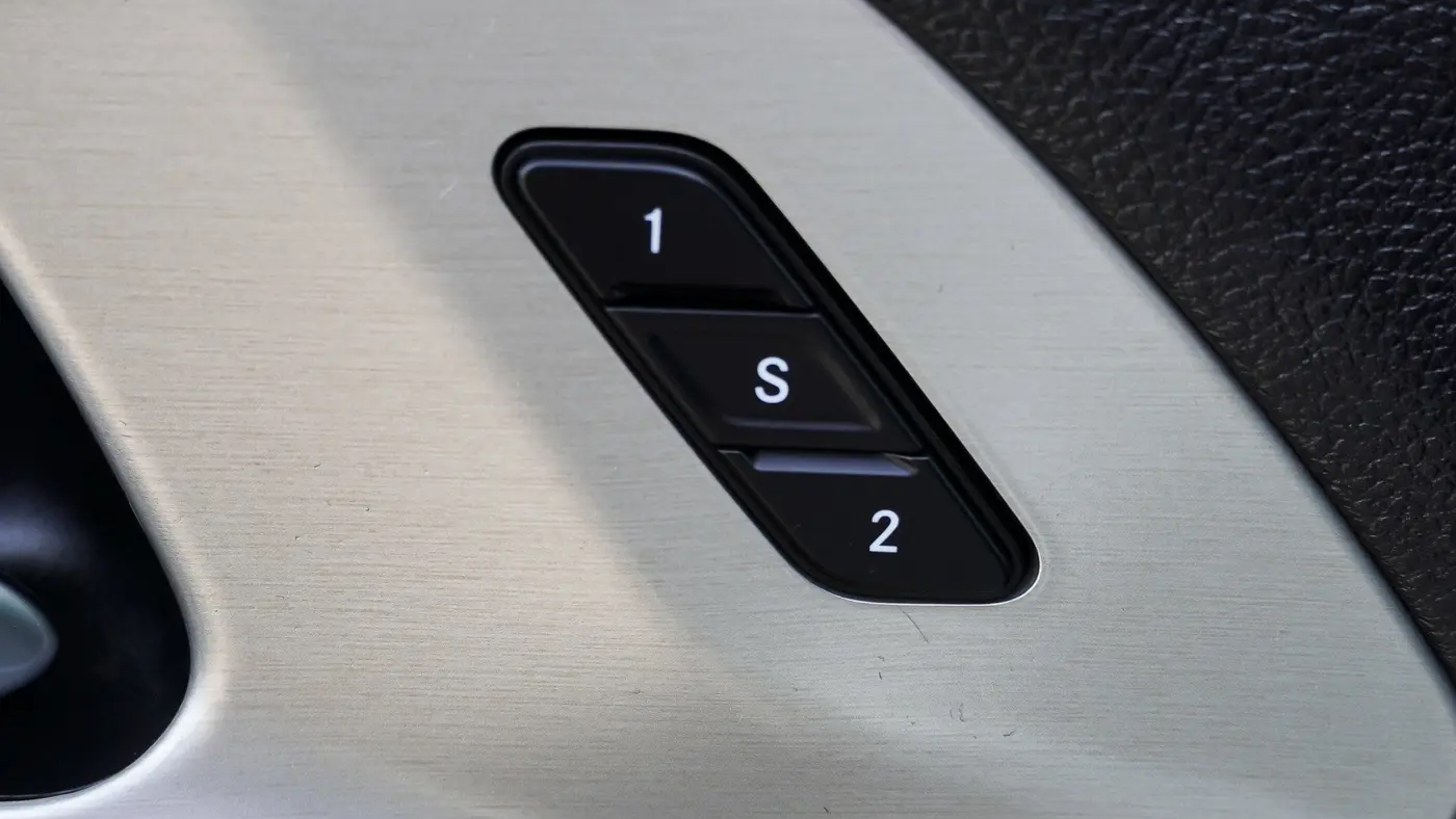 2023 Chrysler Pacifica Plug-In Hybrid Limited