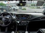 2023 Pacifica Plug-In Hybrid Thumbnail 33