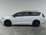 2023 Pacifica Plug-In Hybrid Thumbnail 2