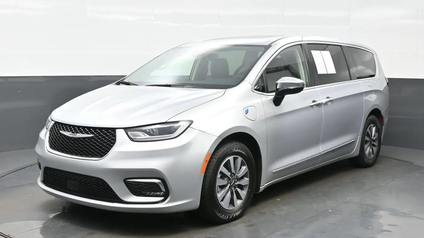 2023 Chrysler Pacifica Plug-In Hybrid Limited