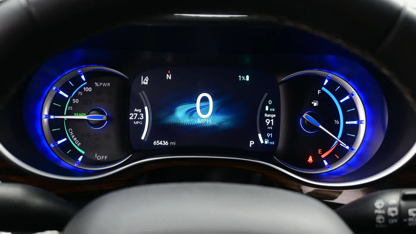 2023 Chrysler Pacifica Plug-In Hybrid Limited