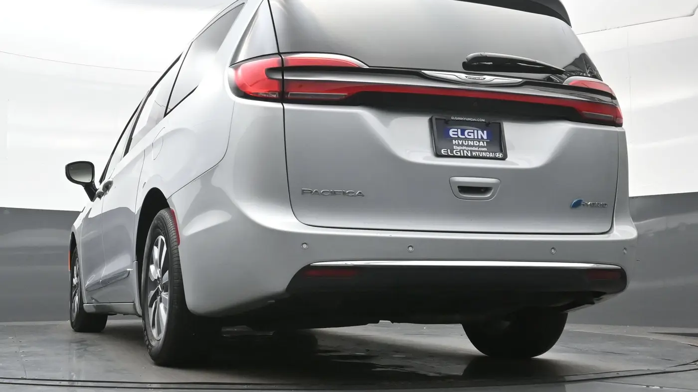 2023 Chrysler Pacifica Plug-In Hybrid Limited