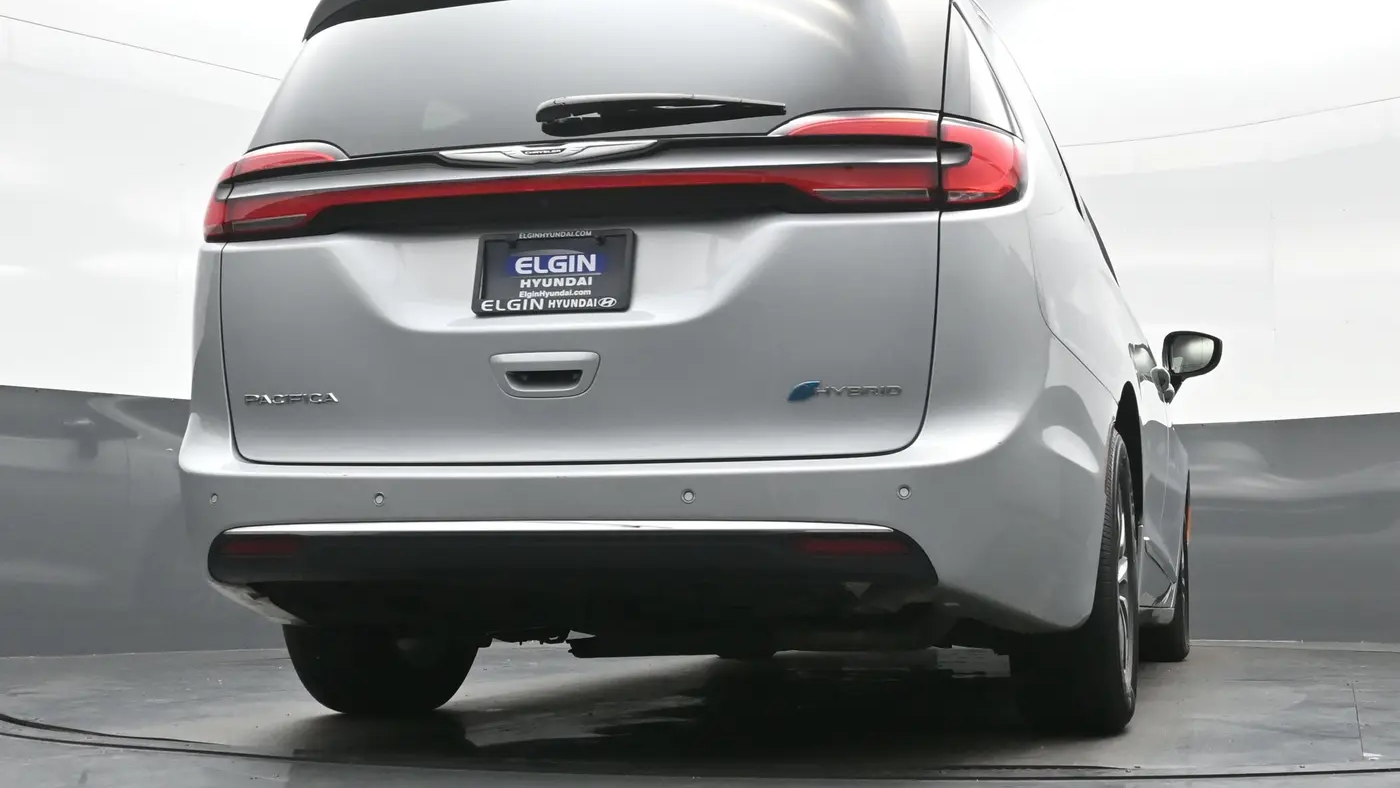 2023 Chrysler Pacifica Plug-In Hybrid Limited