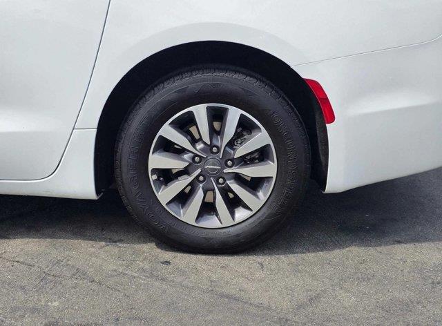 2024 Chrysler Pacifica - $18,984