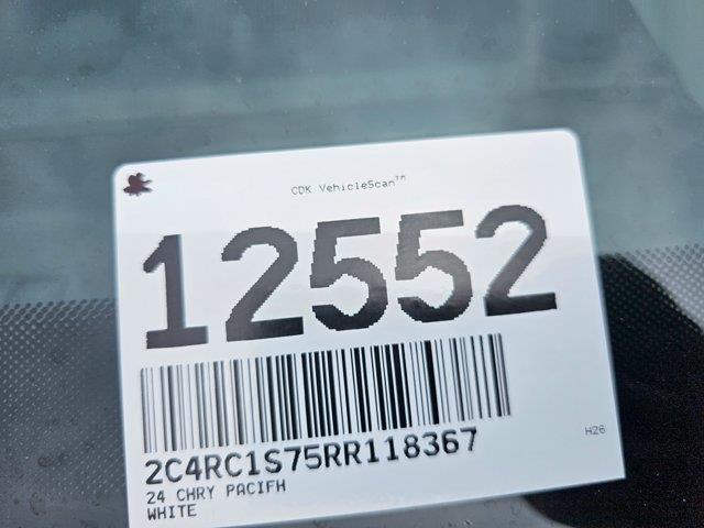 2024 Chrysler Pacifica - $18,984