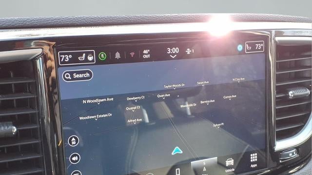 2024 Chrysler Pacifica Plug-In Hybrid Road Tripper