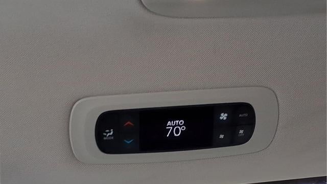 2024 Chrysler Pacifica Plug-In Hybrid Road Tripper