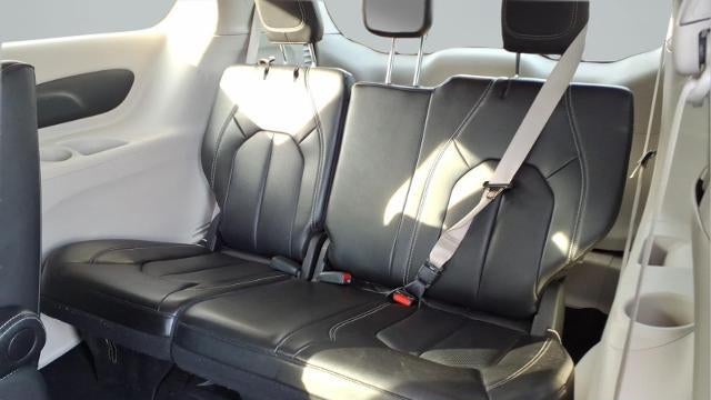 2024 Chrysler Pacifica Plug-In Hybrid Road Tripper