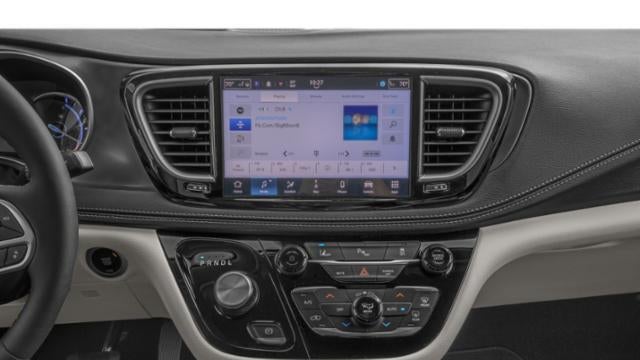 2024 Chrysler Pacifica Plug-In Hybrid Select