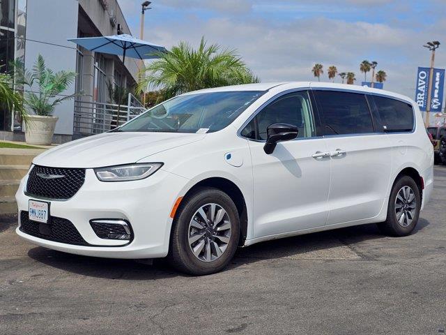 2024 Chrysler Pacifica - $18,774