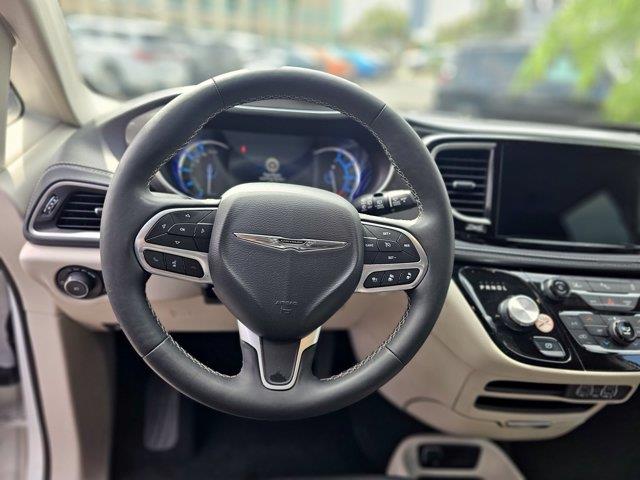 2024 Chrysler Pacifica - $18,774