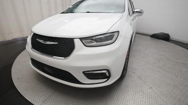 2022 Chrysler Pacifica Hybrid Limited