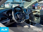 2023 Pacifica Plug-In Hybrid Thumbnail 8