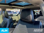 2023 Pacifica Plug-In Hybrid Thumbnail 11
