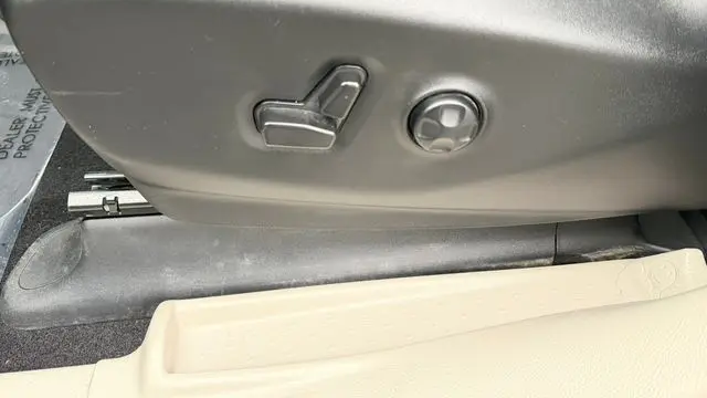 2024 Chrysler Pacifica Plug-In Hybrid S Appearance