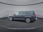 2024 Pacifica Plug-In Hybrid Thumbnail 6