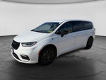 2024 Pacifica Plug-In Hybrid Thumbnail 5