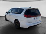 2024 Pacifica Plug-In Hybrid Thumbnail 8