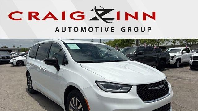 Preowned 2024 Chrysler Pacifica Plug-In Hybrid Road Tripper for Sale