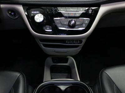 2024 Chrysler Pacifica Plug-In Hybrid Select 4DR Mini-Van