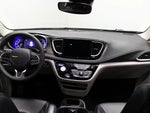 2024 Pacifica Plug-In Hybrid Thumbnail 33