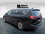 2024 Pacifica Plug-In Hybrid Thumbnail 5