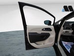 2024 Pacifica Plug-In Hybrid Thumbnail 10