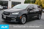 2024 Pacifica Plug-In Hybrid Thumbnail 3