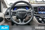 2024 Pacifica Plug-In Hybrid Thumbnail 31