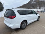 2024 Pacifica Plug-In Hybrid Thumbnail 6