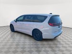 2024 Pacifica Plug-In Hybrid Thumbnail 4