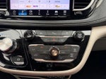 2024 Pacifica Plug-In Hybrid Thumbnail 19