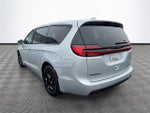 2022 Pacifica Hybrid Thumbnail 5