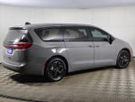 2023 Pacifica Plug-In Hybrid Thumbnail 16