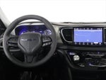 2023 Pacifica Plug-In Hybrid Thumbnail 38