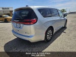 2023 Pacifica Plug-In Hybrid Thumbnail 15