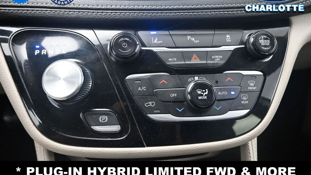 2023 Chrysler Pacifica Plug-In Hybrid Limited