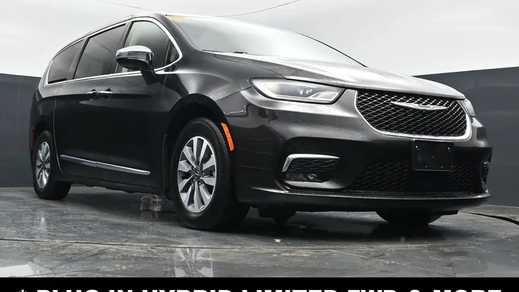 2023 Chrysler Pacifica Plug-In Hybrid Limited