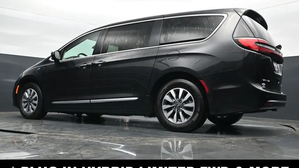 2023 Chrysler Pacifica Plug-In Hybrid Limited