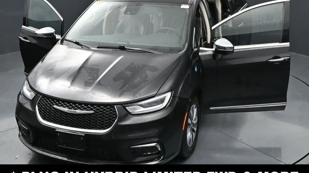2023 Chrysler Pacifica Plug-In Hybrid Limited